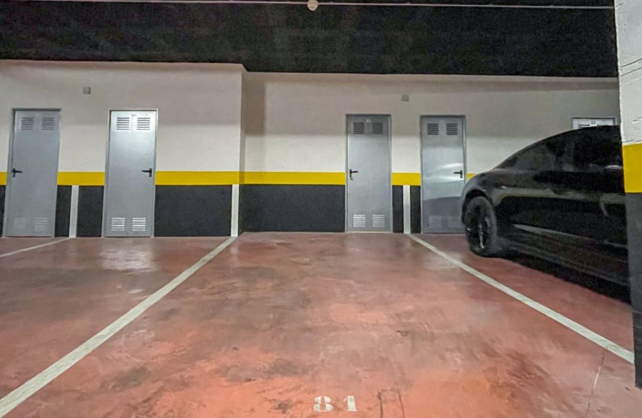 3 soveværelse Strandlejlighed til salg i Orihuela Costa med swimmingpool - € 579.900 (Ref: 9927902)