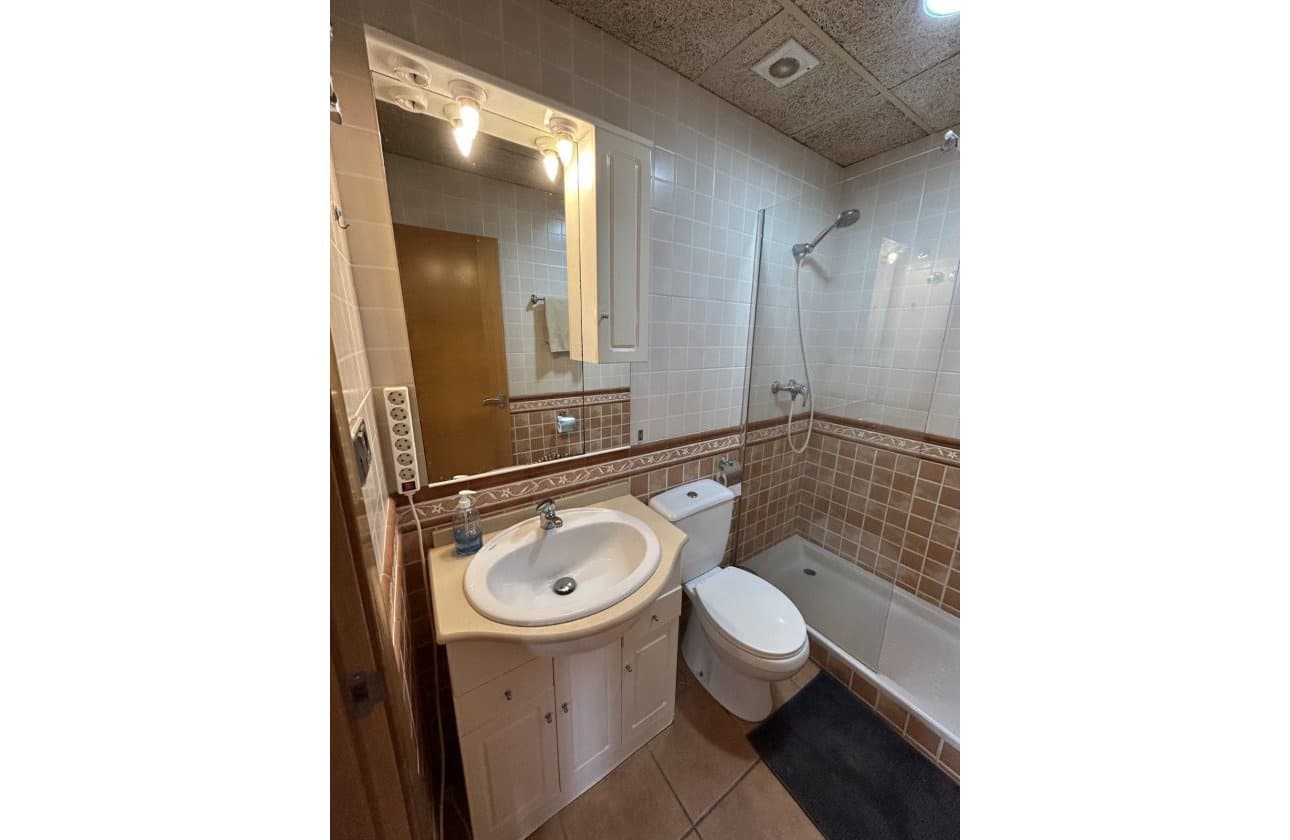 2 makuuhuone Huvila myytävänä paikassa Los Urrutias mukana uima-altaan - 209 000 € (Ref: 9934997)