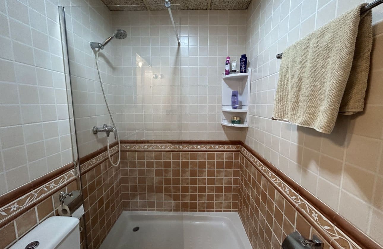 2 makuuhuone Huvila myytävänä paikassa Los Urrutias mukana uima-altaan - 209 000 € (Ref: 9934997)
