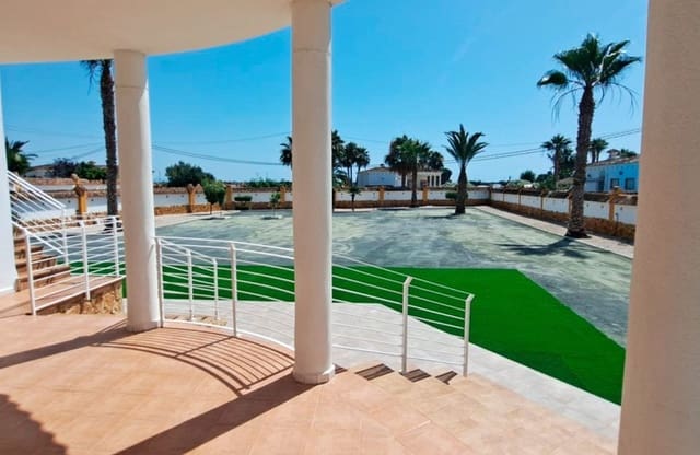 Chalet de 3 habitaciones en Catral en venta - 410.000 € (Ref: 9934998)