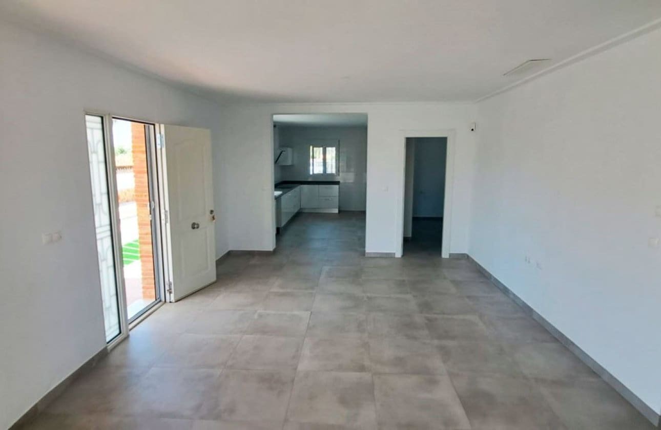 Chalet de 3 habitaciones en Catral en venta - 410.000 € (Ref: 9934998)