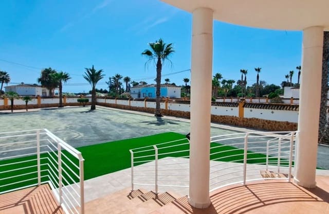 Chalet de 3 habitaciones en Catral en venta - 410.000 € (Ref: 9934998)