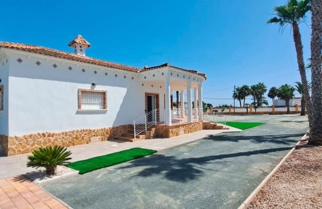 Chalet de 3 habitaciones en Catral en venta - 410.000 € (Ref: 9934998)