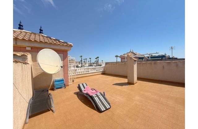 2 makuuhuone Kattohuoneisto myytävänä paikassa Playa Flamenca, Orihuela mukana uima-altaan - 199 950 € (Ref: 9934999)