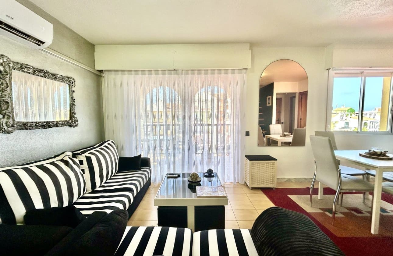 1 chambre Appartement de Plage à vendre à Torrevieja - 164 900 € (Ref: 9935000)