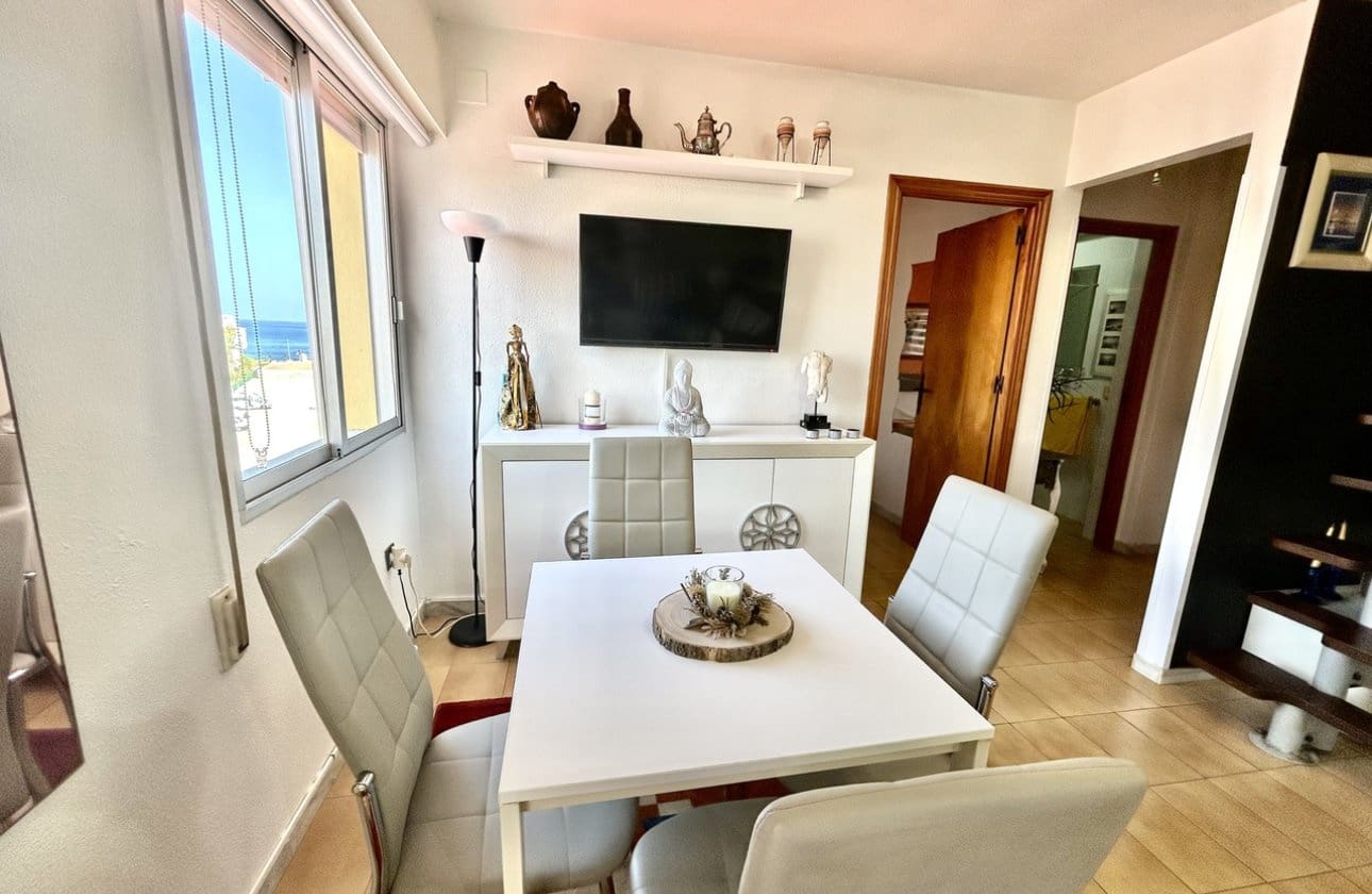 1 chambre Appartement de Plage à vendre à Torrevieja - 164 900 € (Ref: 9935000)