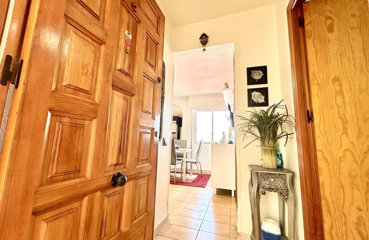 1 chambre Appartement de Plage à vendre à Torrevieja - 164 900 € (Ref: 9935000)