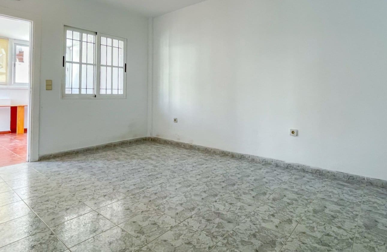 2 sovrum Bungalow till salu i Playa Flamenca med pool - 164 900 € (Ref: 9941266)