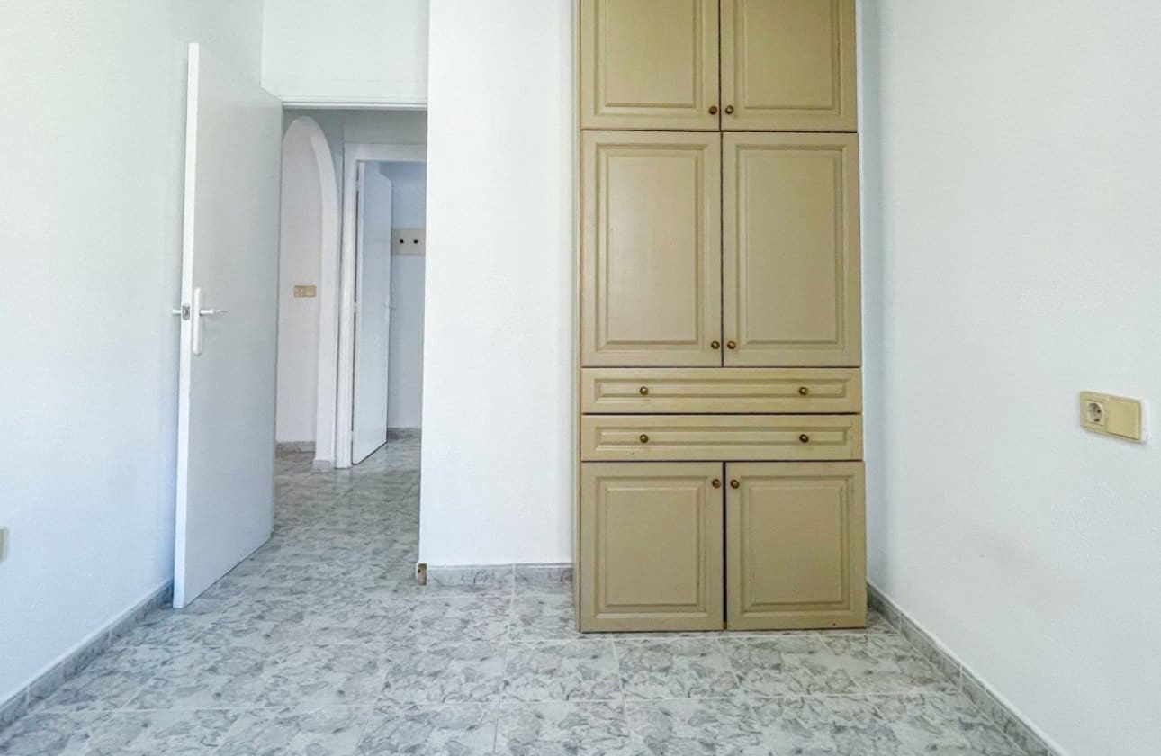 2 sovrum Bungalow till salu i Playa Flamenca med pool - 164 900 € (Ref: 9941266)