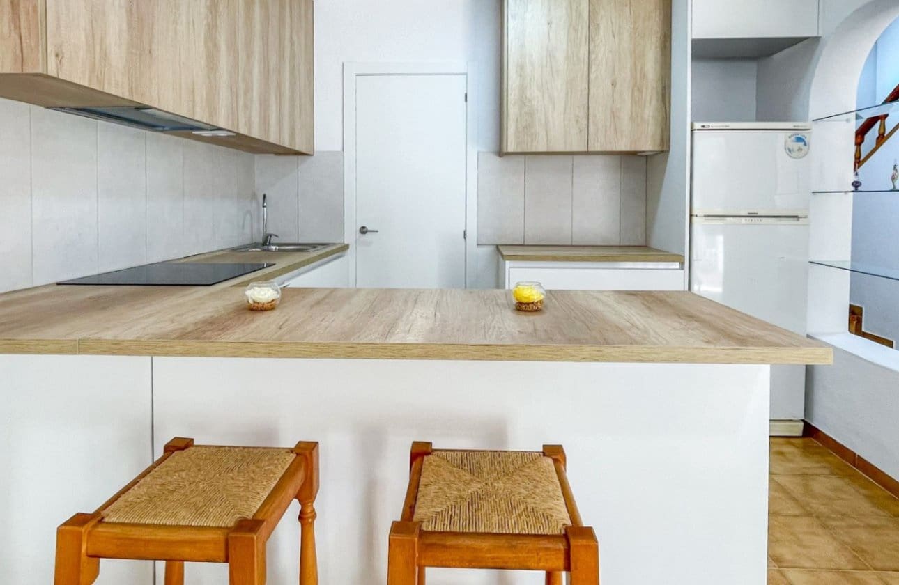 3 soveværelse Byhus til salg i Playa Flamenca - € 289.000 (Ref: 9941267)