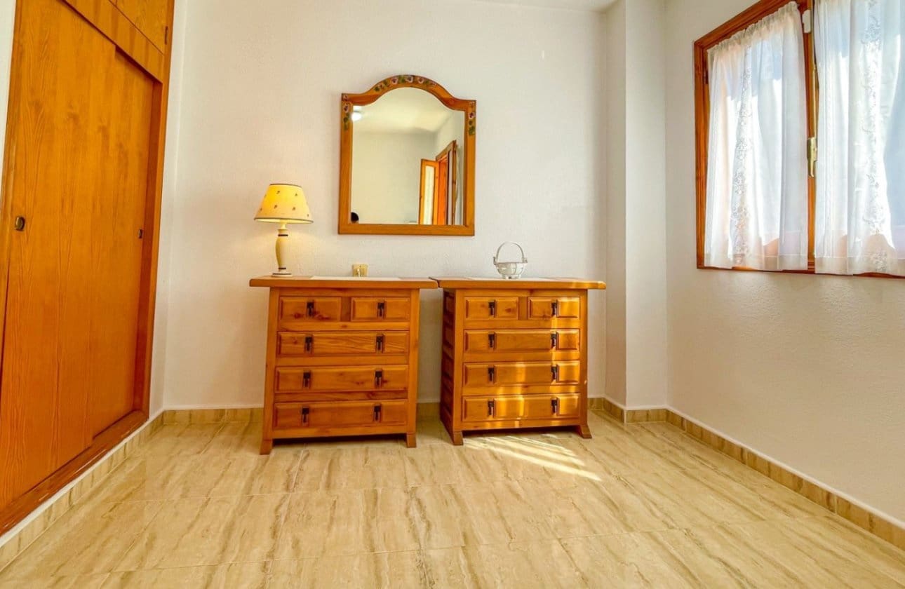 2 camera da letto Casa in vendita in Playa Flamenca - 249.000 € (Rif: 9941268)