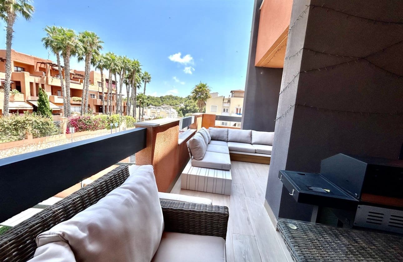 2 soveværelse Lejlighed til salg i Villamartin med swimmingpool - € 260.000 (Ref: 9941271)