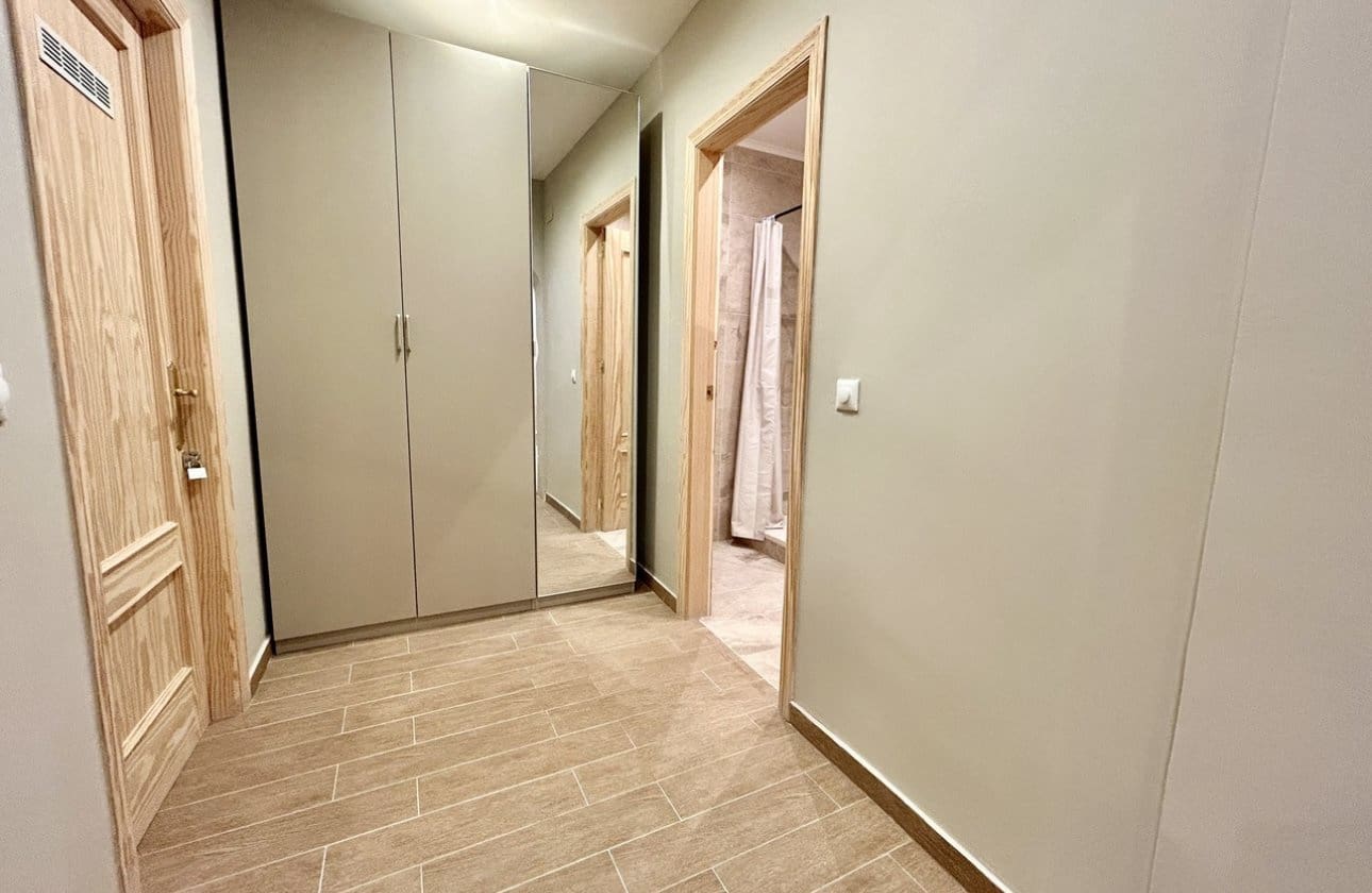 5 slaapkamer Villa te koop in La Zenia met zwembad - € 840.000 (Ref: 9948363)