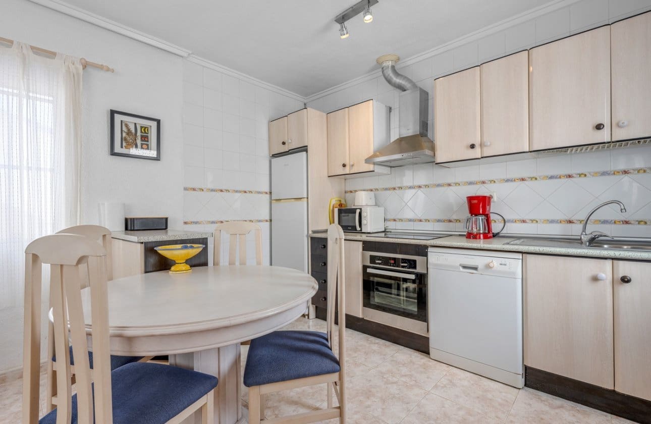 Casa de 3 habitaciones en Ciudad Quesada en venta con piscina - 209.000 € (Ref: 9948364)