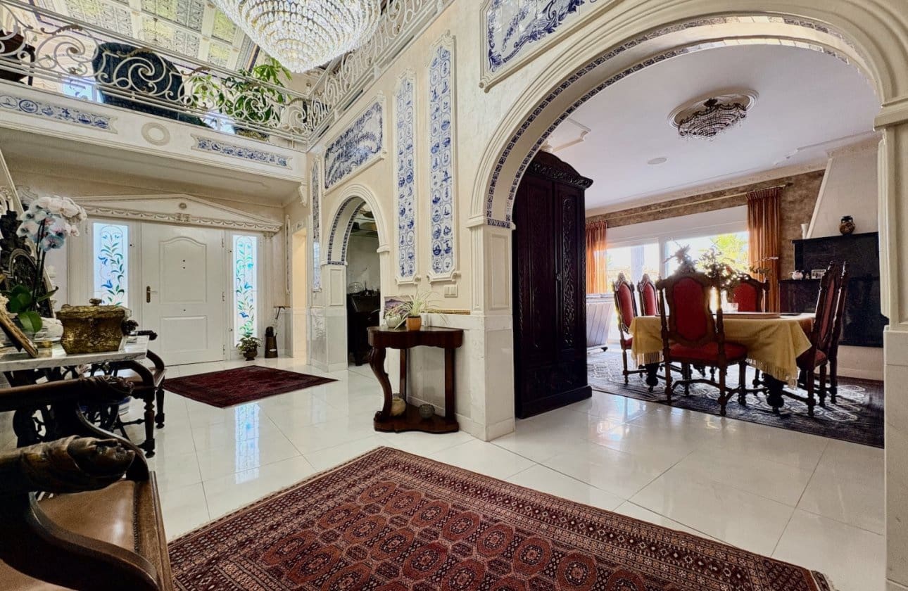 6 soveværelse Villa til salg i San Fulgencio med swimmingpool - € 699.000 (Ref: 9948366)
