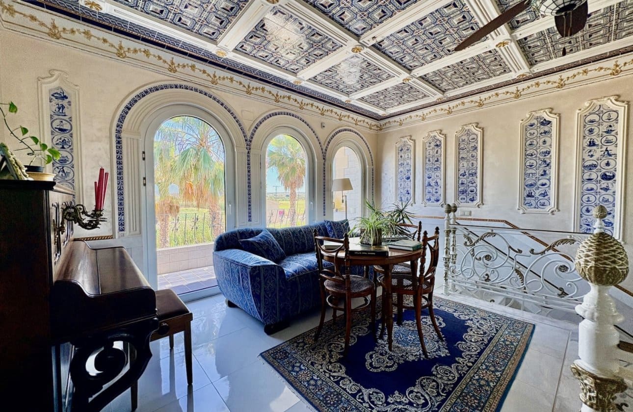 6 soveværelse Villa til salg i San Fulgencio med swimmingpool - € 699.000 (Ref: 9948366)