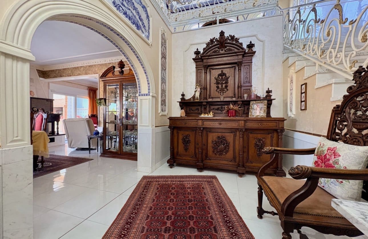 6 soveværelse Villa til salg i San Fulgencio med swimmingpool - € 699.000 (Ref: 9948366)