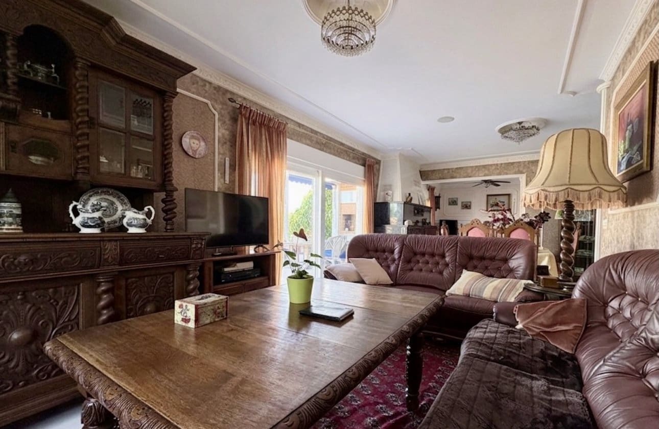 6 soveværelse Villa til salg i San Fulgencio med swimmingpool - € 699.000 (Ref: 9948366)