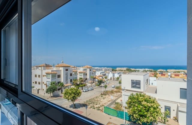 3 soveværelse Penthouse til salg i Los Secanos, Guardamar del Segura - € 620.000 (Ref: 9948367)
