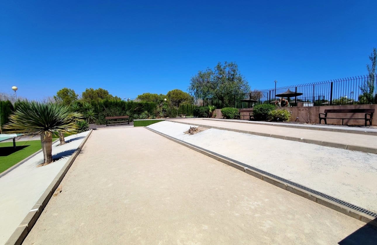 Casa de 6 habitaciones en Los Altos en venta con piscina - 280.000 € (Ref: 9948369)