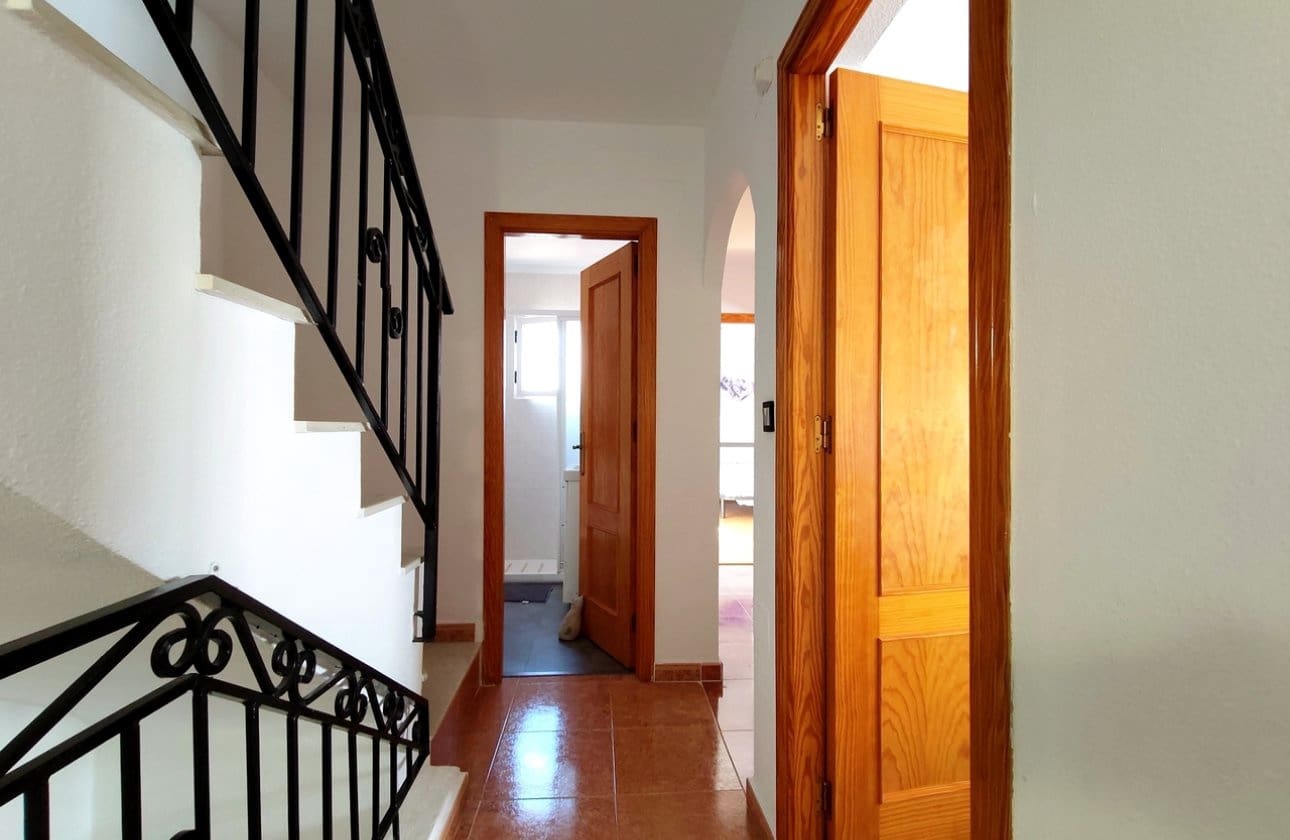 Casa de 6 habitaciones en Los Altos en venta con piscina - 280.000 € (Ref: 9948369)