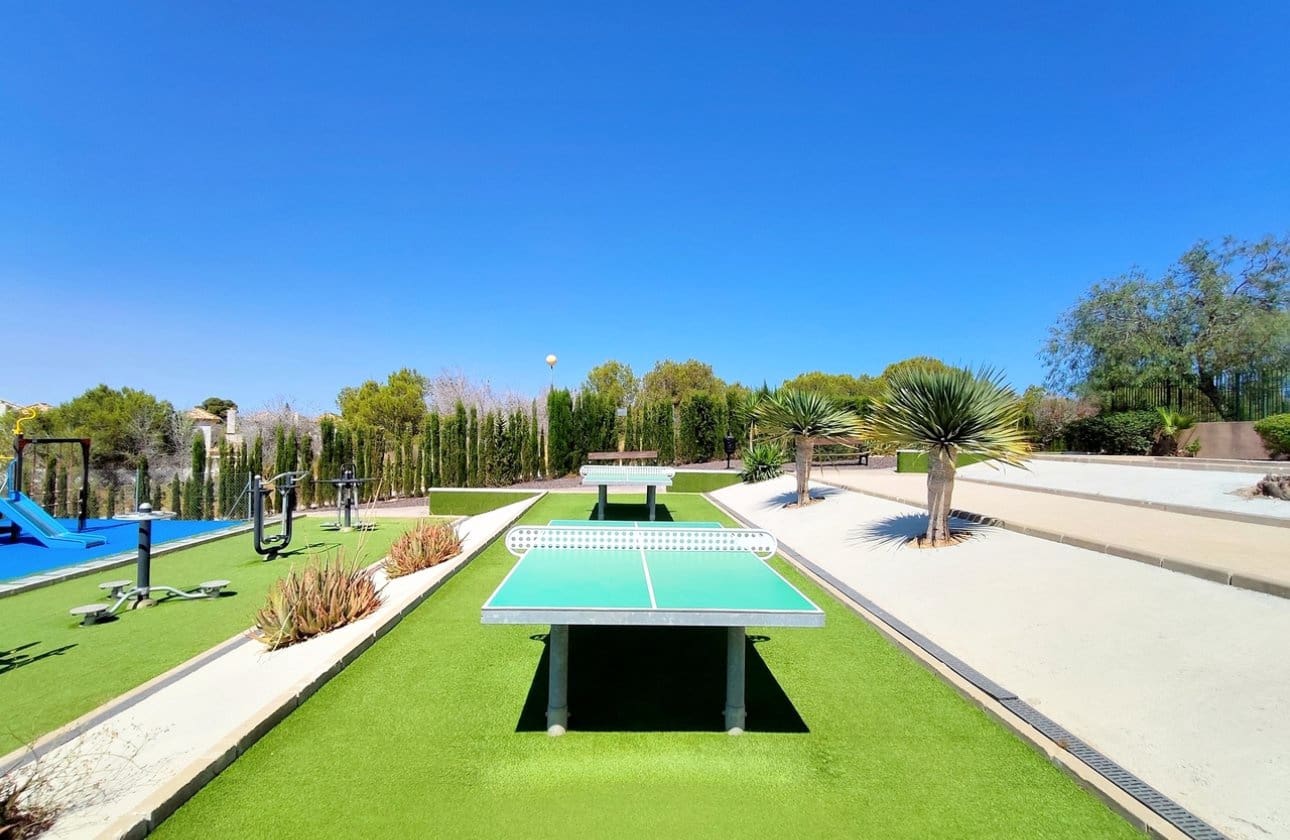Casa de 6 habitaciones en Los Altos en venta con piscina - 280.000 € (Ref: 9948369)
