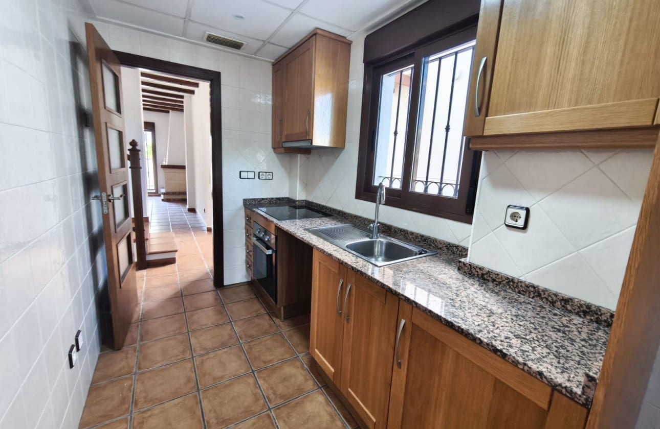 3 makuuhuone Omakotitalo myytävänä paikassa Algorfa mukana uima-altaan - 235 000 € (Ref: 9948370)
