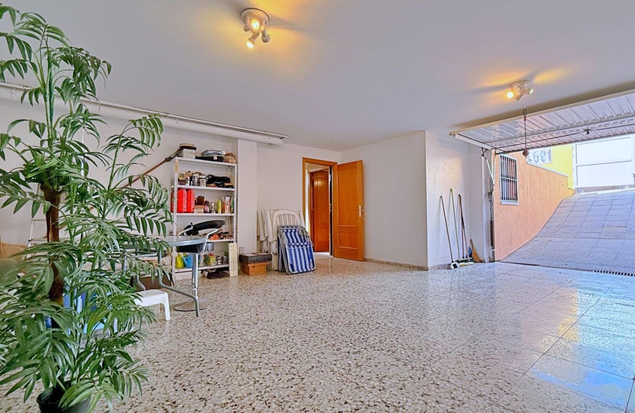 4 Zimmer Villa zu verkaufen in Orihuela Costa - 379.000 € (Ref: 9948371)