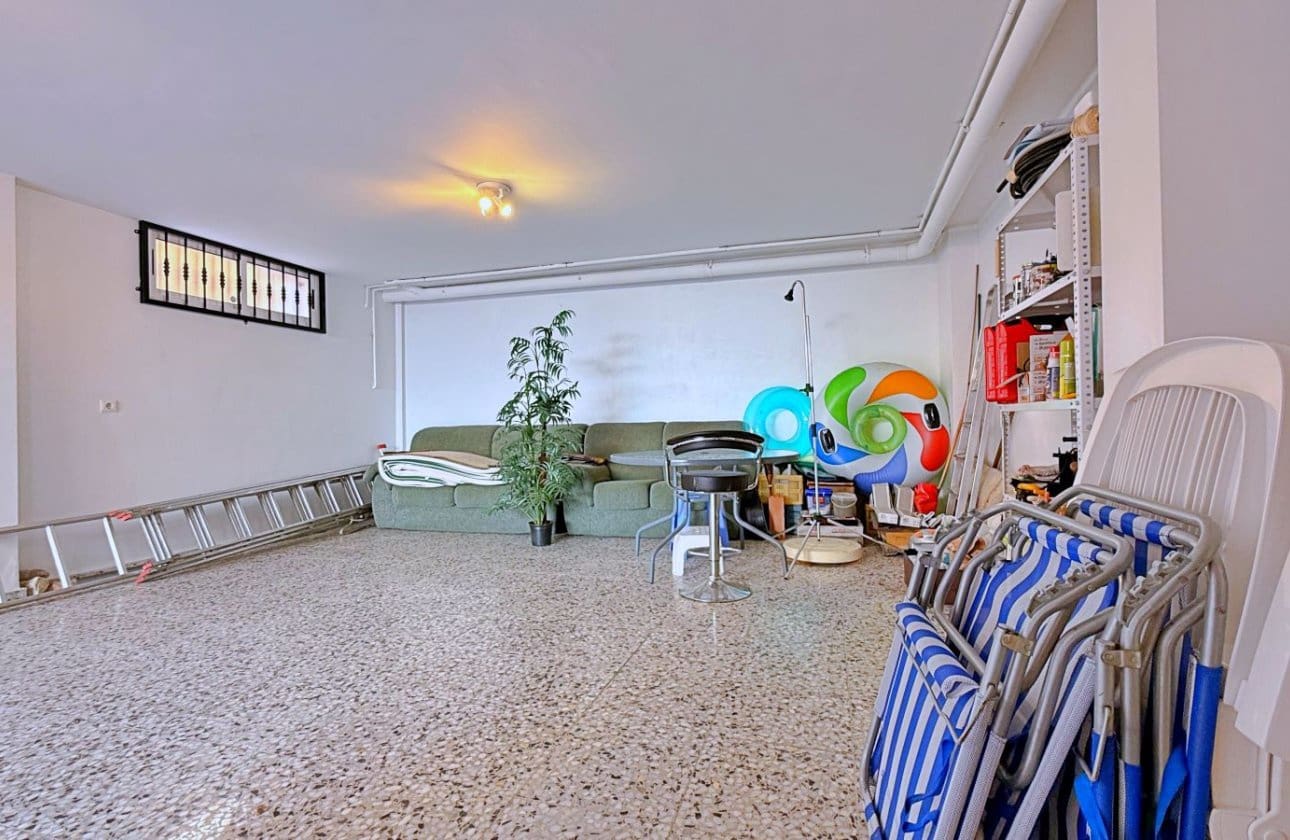 4 Zimmer Villa zu verkaufen in Orihuela Costa - 379.000 € (Ref: 9948371)