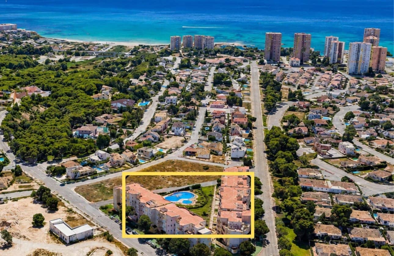 2 slaapkamer Appartement te koop in Dehesa de Campoamor met zwembad - € 205.000 (Ref: 9948373)