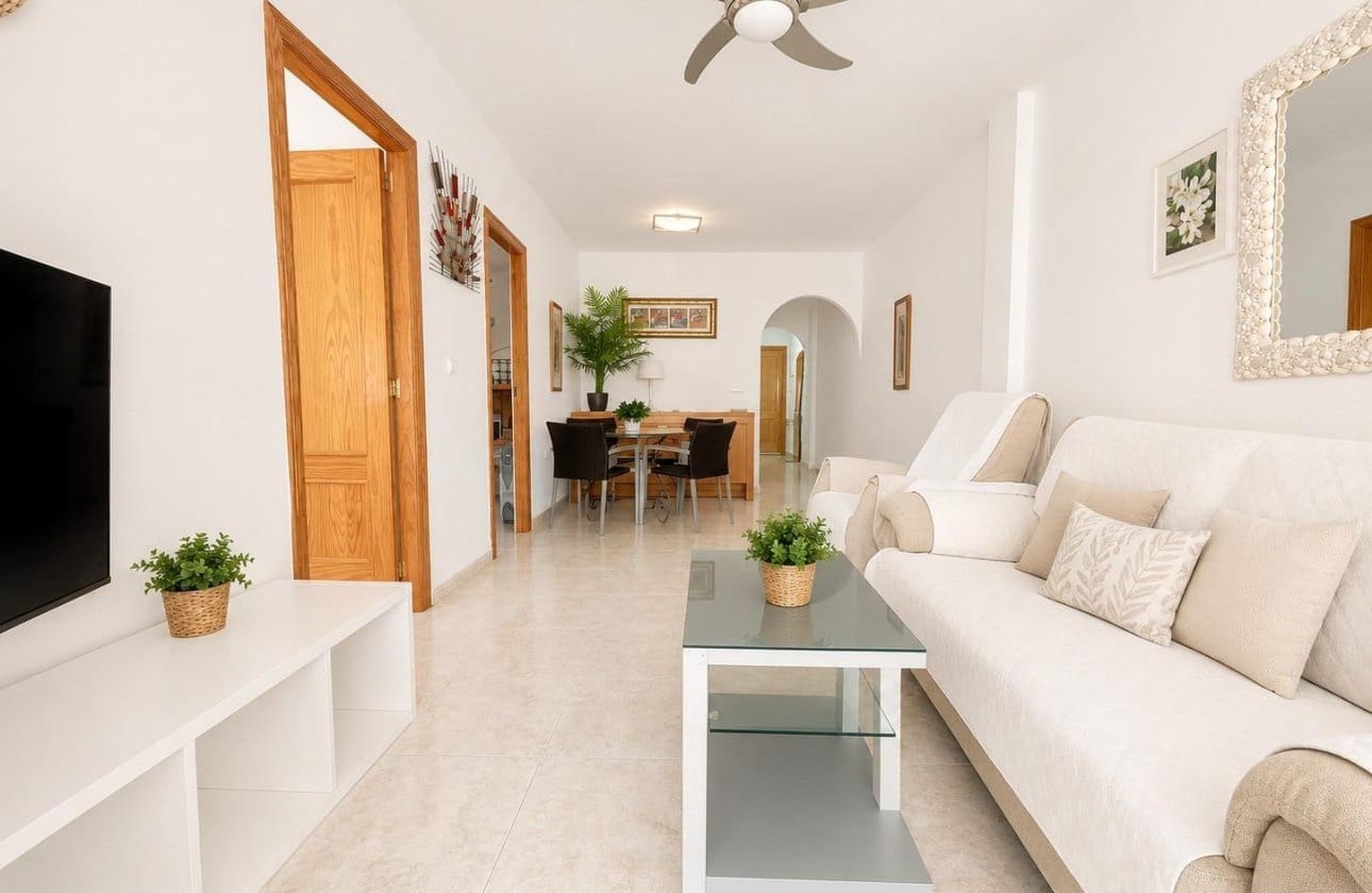 2 slaapkamer Appartement te koop in Dehesa de Campoamor met zwembad - € 205.000 (Ref: 9948373)