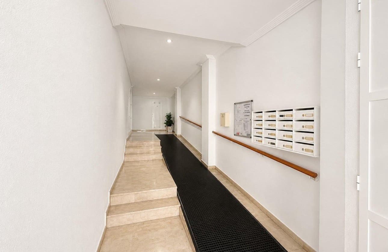 2 camera da letto Appartamento in vendita in Torrevieja - 149.000 € (Rif: 9948374)