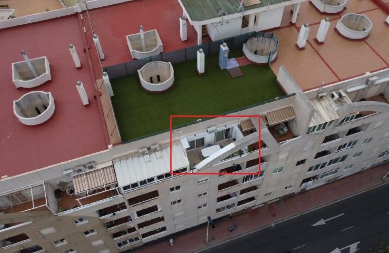 2 chambre Penthouse à vendre à Torrevieja - 159 995 € (Ref: 9948375)
