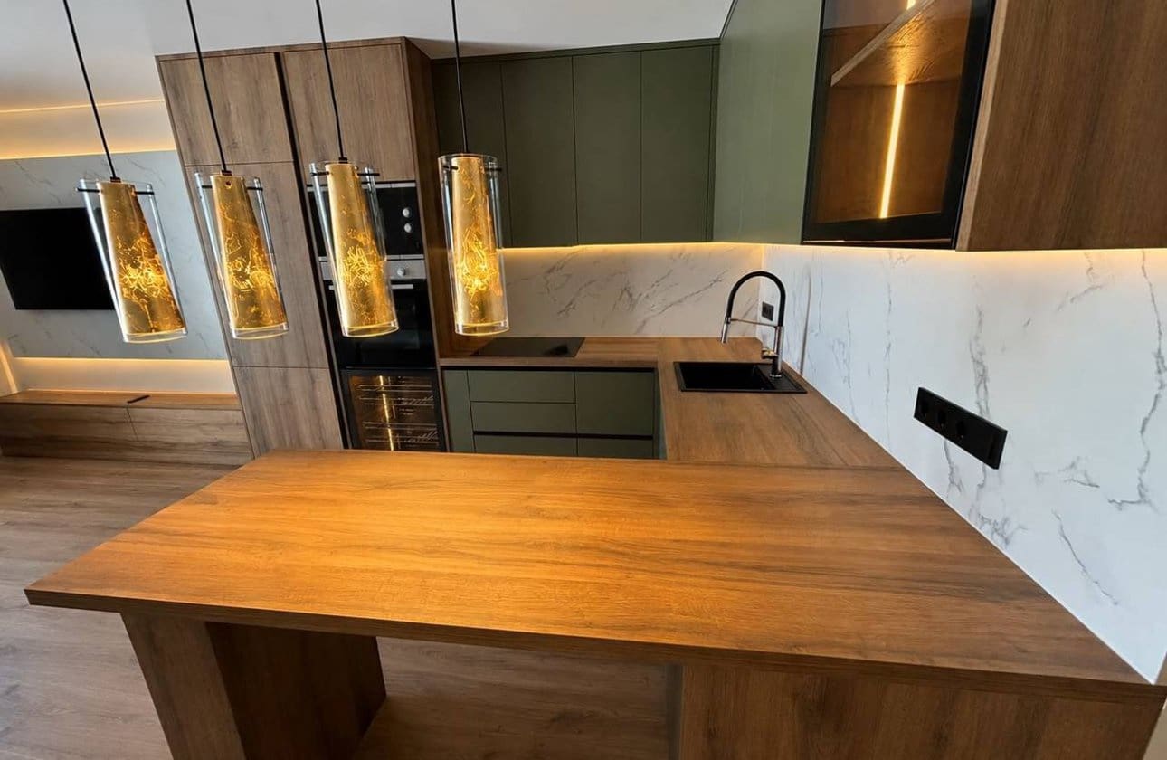 Apartamento de 2 habitaciones en Torrevieja en venta - 265.000 € (Ref: 9948378)