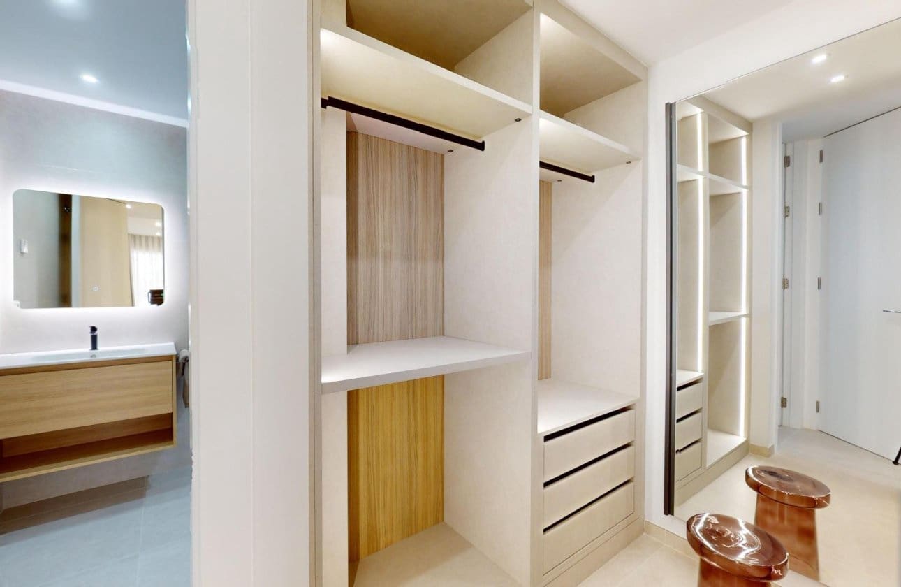 2 Zimmer Apartment zu verkaufen in Orihuela Costa mit Pool - 390.000 € (Ref: 9948380)