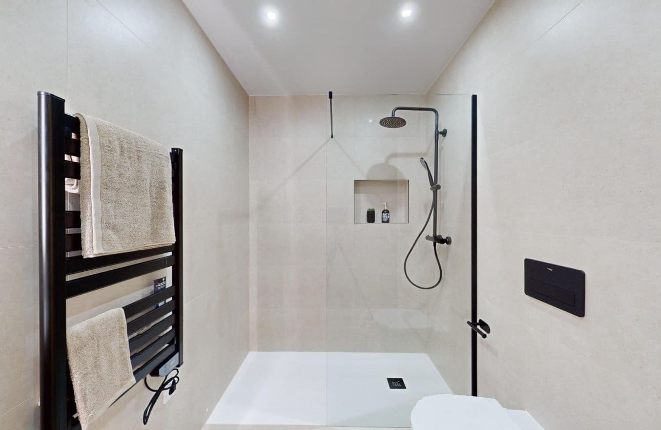 2 Zimmer Apartment zu verkaufen in Orihuela Costa mit Pool - 390.000 € (Ref: 9948380)