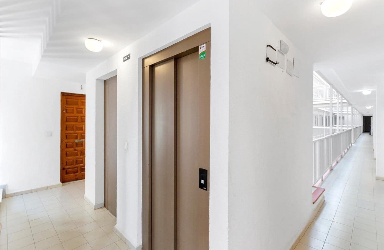 1 camera da letto Appartamento in vendita in Torrevieja - 143.900 € (Rif: 9948382)