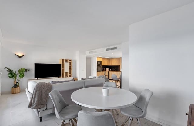 2 chambre Appartement à vendre à Punta Prima, Torrevieja - 765 000 € (Ref: 9948384)