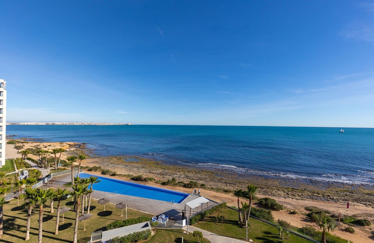 2 chambre Appartement à vendre à Punta Prima - 765 000 € (Ref: 9948384)