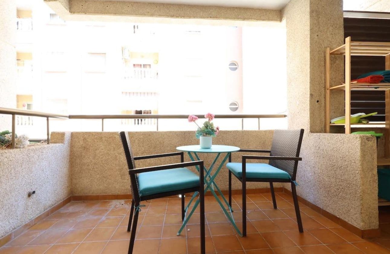3 sypialnia Apartament na sprzedaż w Torrevieja z basenem garażem - 189 000 € (Ref: 9948385)