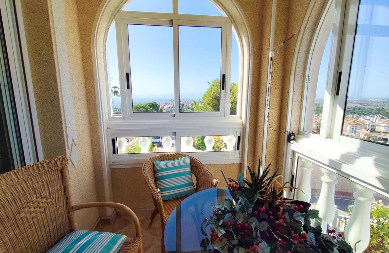 5 slaapkamer Villa te koop in Ciudad Quesada met zwembad - € 850.000 (Ref: 9968918)