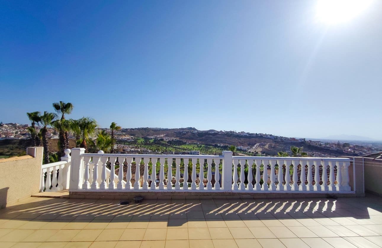 5 slaapkamer Villa te koop in Ciudad Quesada met zwembad - € 850.000 (Ref: 9968918)