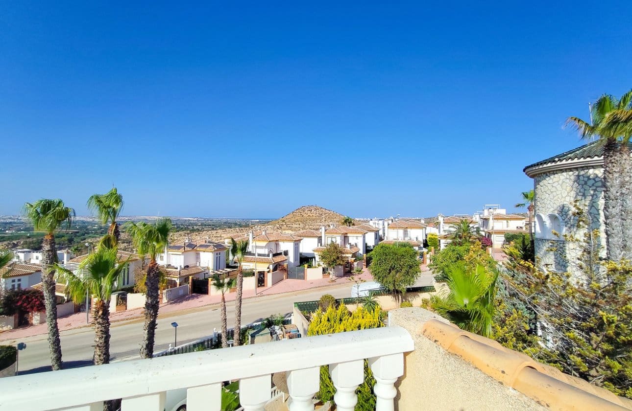 5 slaapkamer Villa te koop in Ciudad Quesada met zwembad - € 850.000 (Ref: 9968918)