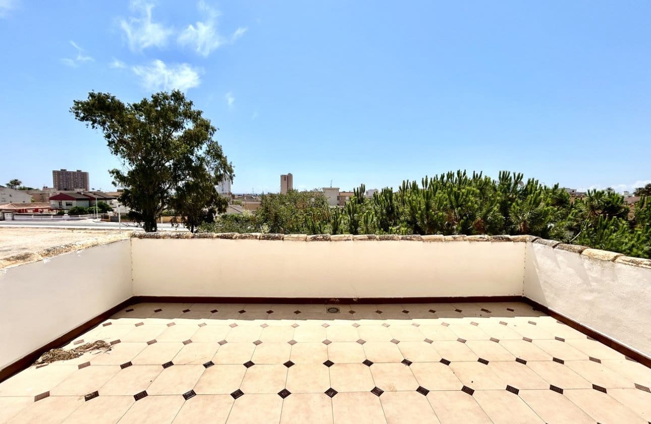 4 soveværelse Villa til salg i Santiago de la Ribera med swimmingpool - € 1.100.000 (Ref: 9968919)
