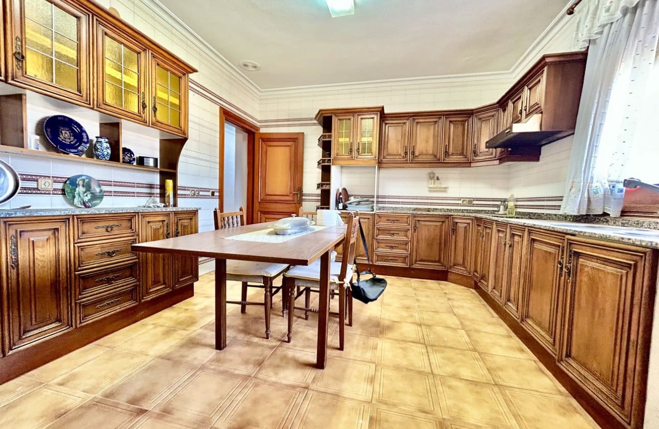 4 soveværelse Villa til salg i Santiago de la Ribera med swimmingpool - € 1.100.000 (Ref: 9968919)