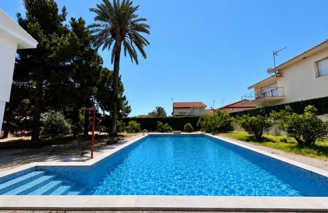 4 slaapkamer Villa te koop in Santiago de la Ribera, San Javier met zwembad - € 1.100.000 (Ref: 9968919)