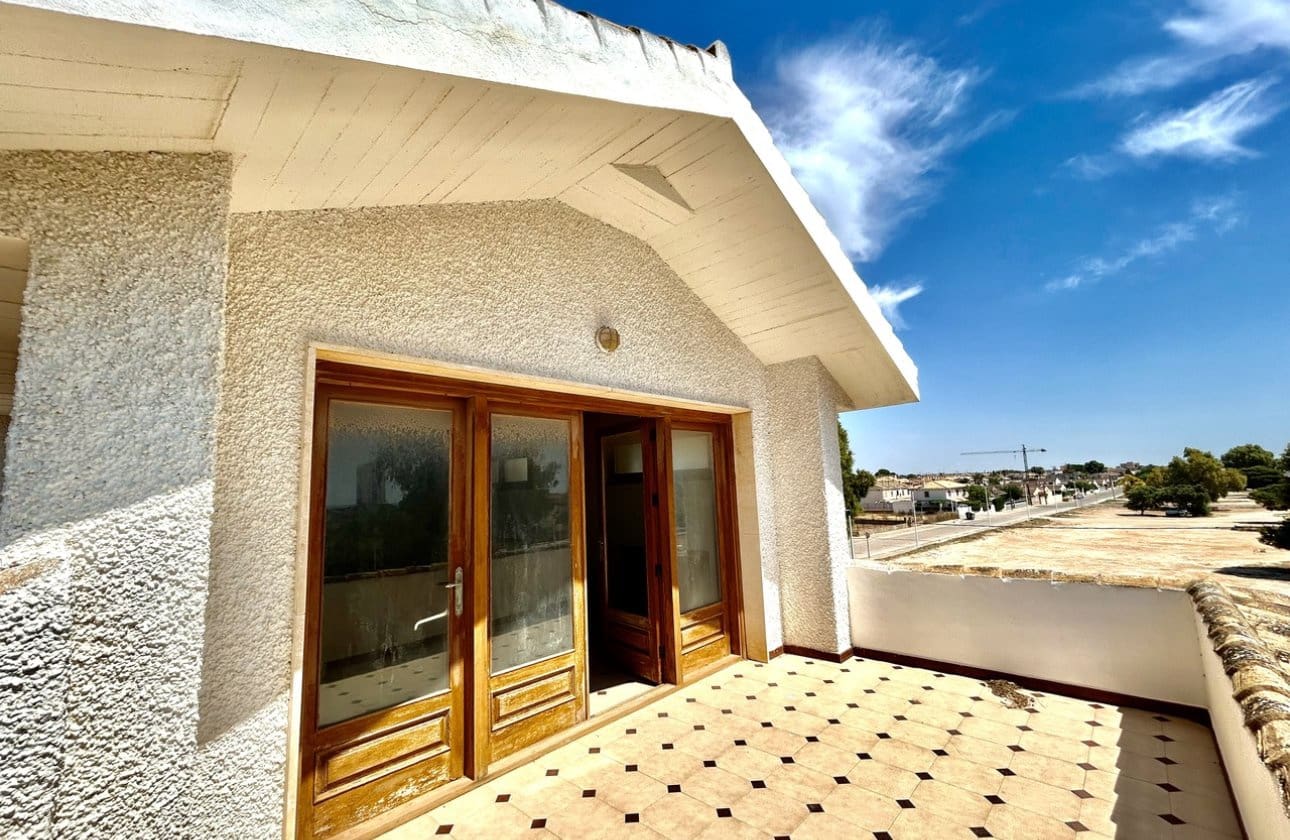 4 soveværelse Villa til salg i Santiago de la Ribera med swimmingpool - € 1.100.000 (Ref: 9968919)