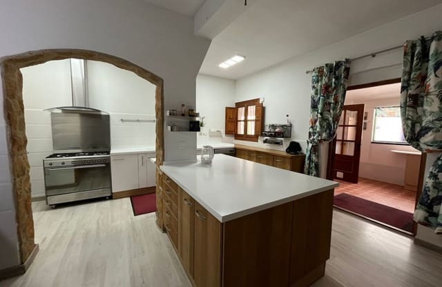 6 chambre Villa/Maison à vendre à La Torre Golf Resort, Torre-Pacheco avec piscine - 609 500 € (Ref: 9968920)