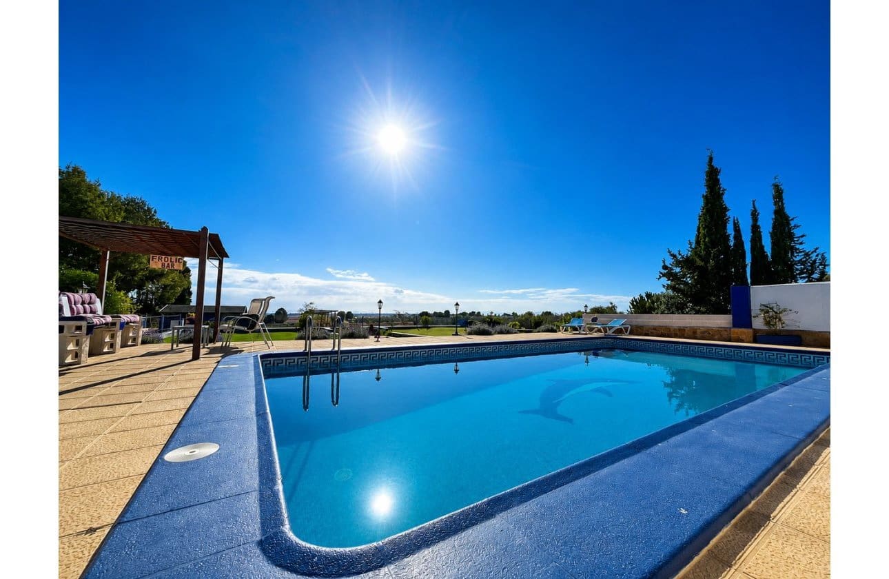 6 slaapkamer Villa te koop in Torre-Pacheco met zwembad - € 609.500 (Ref: 9968920)