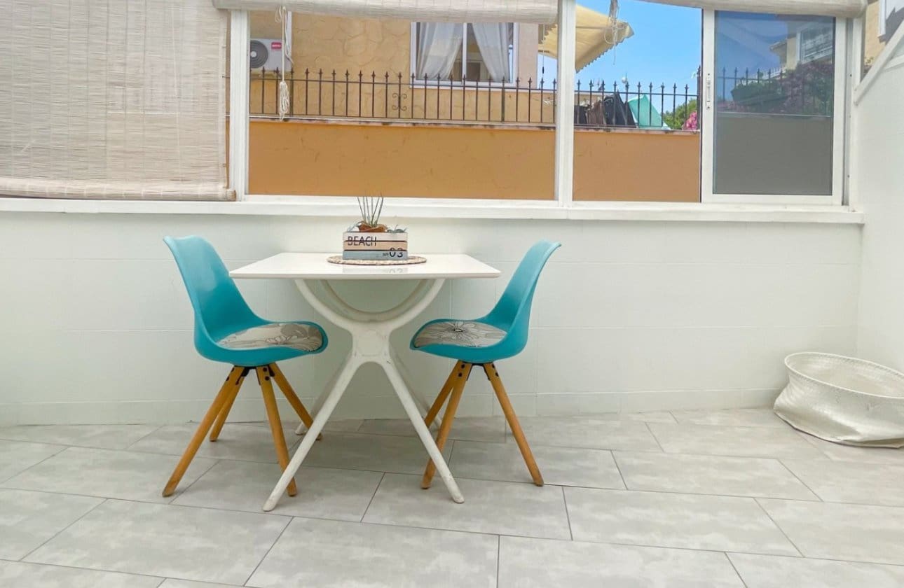 Casa de 4 habitaciones en Orihuela Costa en venta con piscina - 339.000 € (Ref: 9968921)